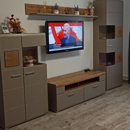 Rosenau Apartment Rîşnov Buitenkant foto