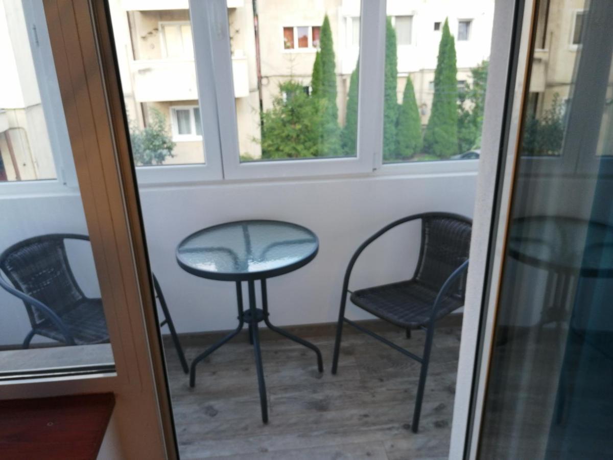 Rosenau Apartment Rîşnov Buitenkant foto